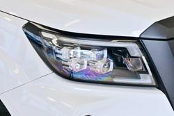 2024 Nissan Navara Black Edition