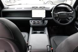2025 Land Rover Defender 110 D350 X-Dynamic HSE