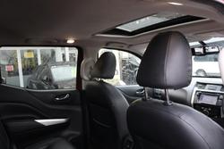 2018 Nissan Navara ST-X