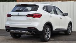 2023 MG HS Excite