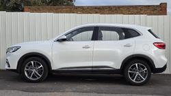 2023 MG HS Excite