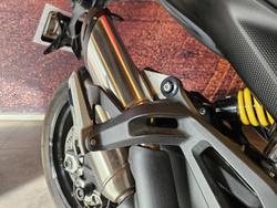 2022 Ducati Monster + 937 Monster Red
