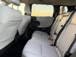 2025 Mitsubishi Outlander Exceed