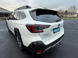 2024 Subaru Outback AWD Touring