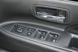 2021 Mitsubishi Outlander LS