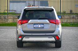 2021 Mitsubishi Outlander LS