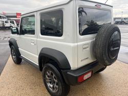 2024 Suzuki Jimny GLX