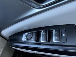 2022 Kia Carnival S