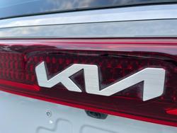 2022 Kia Carnival S