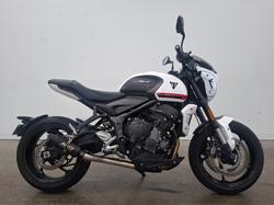 Triumph Trident 660