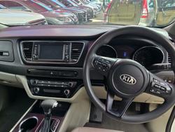2019 Kia Carnival S