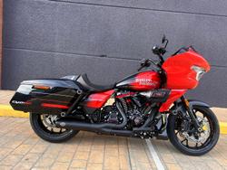 Harley-Davidson CVO Road Glide ST 121 (fltrxstse)