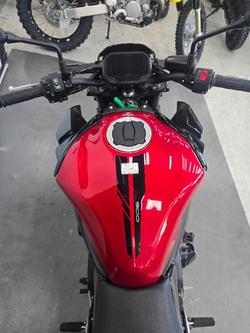 2024 Kawasaki 2024 Kawasaki 900CC (Z900) Sports Red