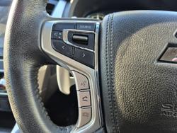 2022 Mitsubishi Pajero Sport GLX