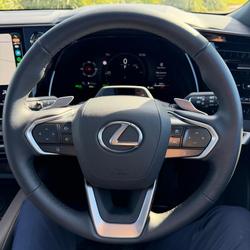 2026 Lexus RX 450h+ Luxury