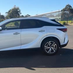 2026 Lexus RX 450h+ Luxury