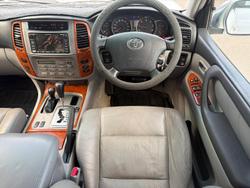 2003 Toyota Landcruiser Sahara