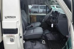 2013 Toyota Landcruiser GX
