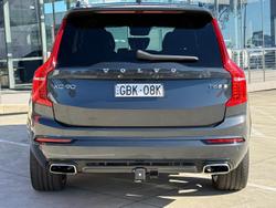 2021 Volvo XC90 T6 R-Design