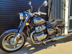 2026 Royal Enfield Bullet 650 650 Twin Blue