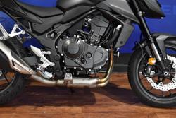 2025 Honda CB750 (HORNET) Black