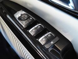 2022 Kia Carnival Si