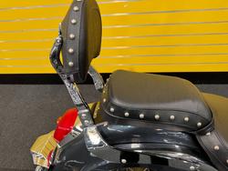2011 Suzuki VL800T (BOULEVARD C50T) Black
