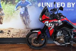 2023 Honda CRF1100A AFRICA TWIN (ABS) Red