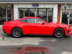 2025 Ford Mustang GT FO MY25 Race Red