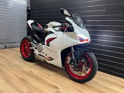 2022 DUCATI PANIGALE V2 White
