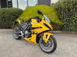 2024 Suzuki GSX-8R (GSX800FRQ) Yellow