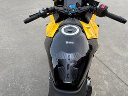 2024 Suzuki GSX-8R (GSX800FRQ) Yellow