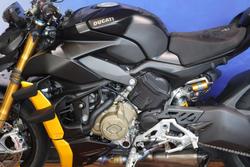 2022 Ducati 2022 Ducati 1100CC STREETFIGHTER V4 S SPORTS Black