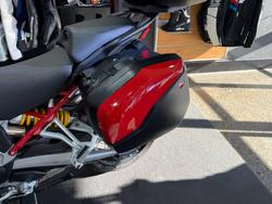 2021 DUCATI MULTISTRADA V4 S Red