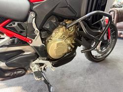 2021 DUCATI MULTISTRADA V4 S Red