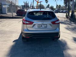 2017 NISSAN QASHQAI Ti