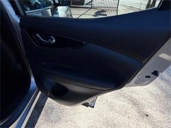 2017 NISSAN QASHQAI Ti