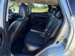 2017 NISSAN QASHQAI Ti