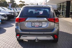 2020 Mitsubishi Outlander ES