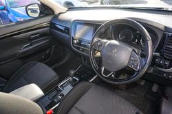 2020 Mitsubishi Outlander ES