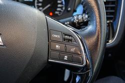 2020 Mitsubishi Outlander ES