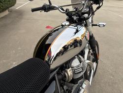 2021 Royal Enfield INTERCEPTOR 650 CHROME