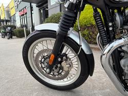 2021 Royal Enfield INTERCEPTOR 650 CHROME