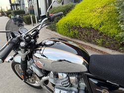 2021 Royal Enfield INTERCEPTOR 650 CHROME