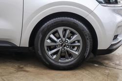 2021 Kia Carnival S