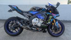 2016 Yamaha YZF-R1 Blue