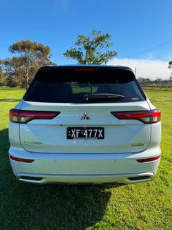 2025 Mitsubishi Outlander PHEV Exceed Tourer