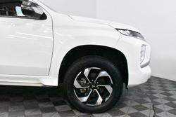 2024 Mitsubishi Pajero Sport Exceed