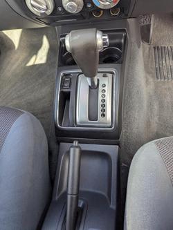 2011 Isuzu D-MAX LS High Ride MY11 4x2 Alpine White