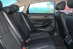 2022 Honda Accord VTi-LX
